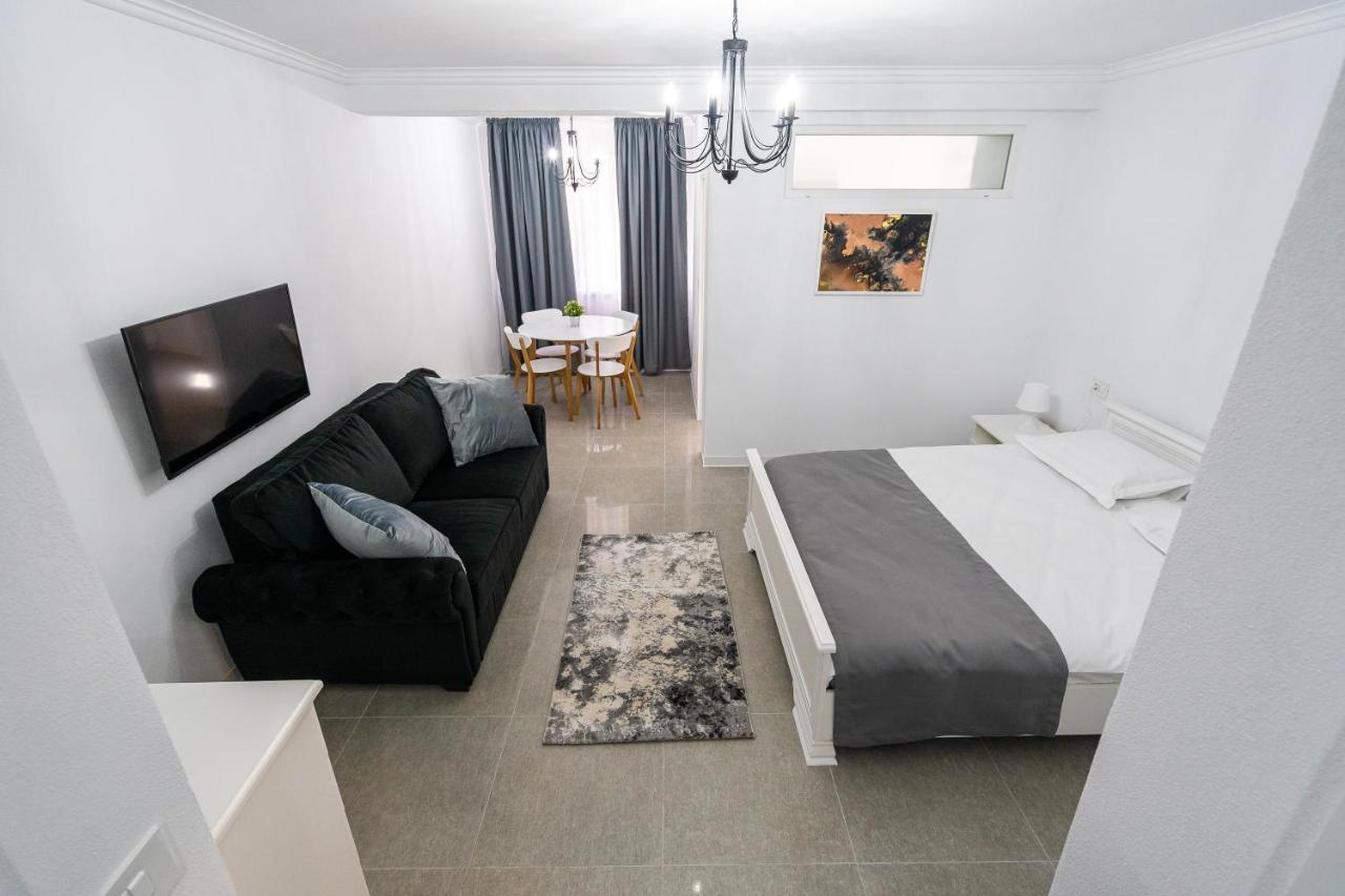 Armada Aparthotel Alba Iulia Exterior foto