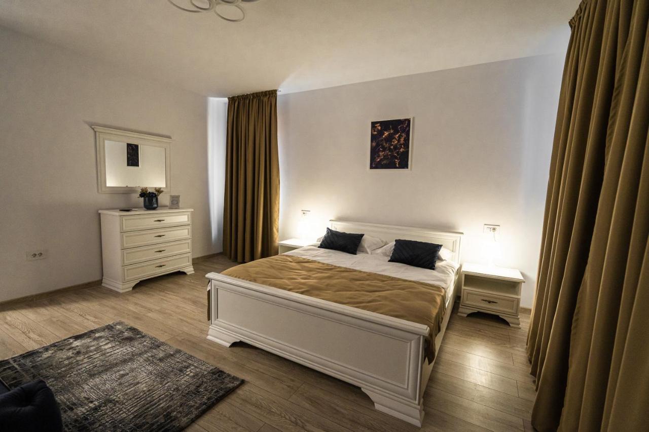Armada Aparthotel Alba Iulia Exterior foto
