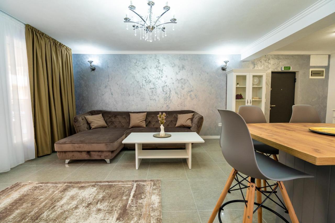 Armada Aparthotel Alba Iulia Exterior foto